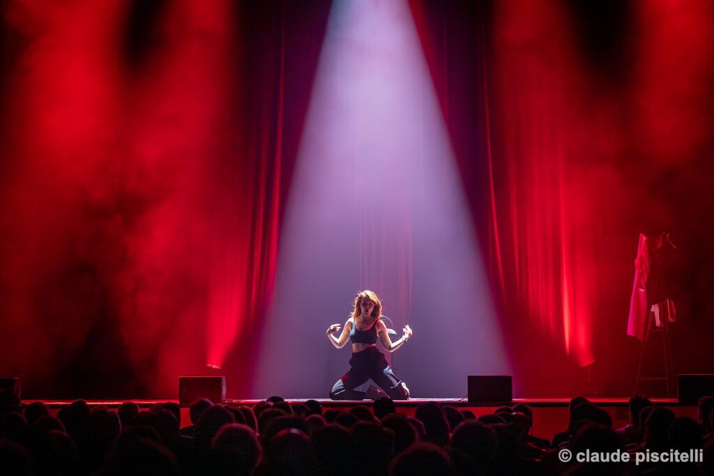 007_thais_chapito_claude_piscitelli_2025_04_26