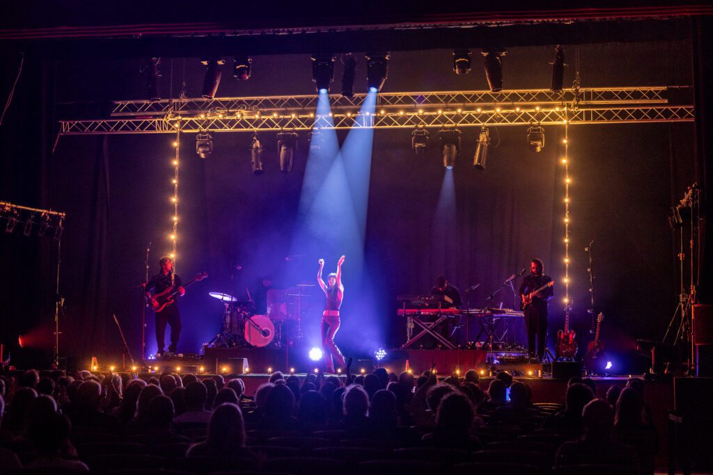 009_marie_flore_chapito_claude_piscitelli_2025_05_09