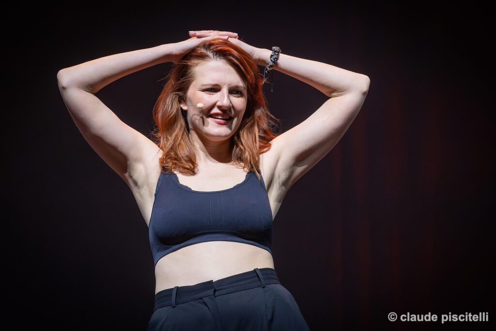 011_thais_chapito_claude_piscitelli_2025_04_26