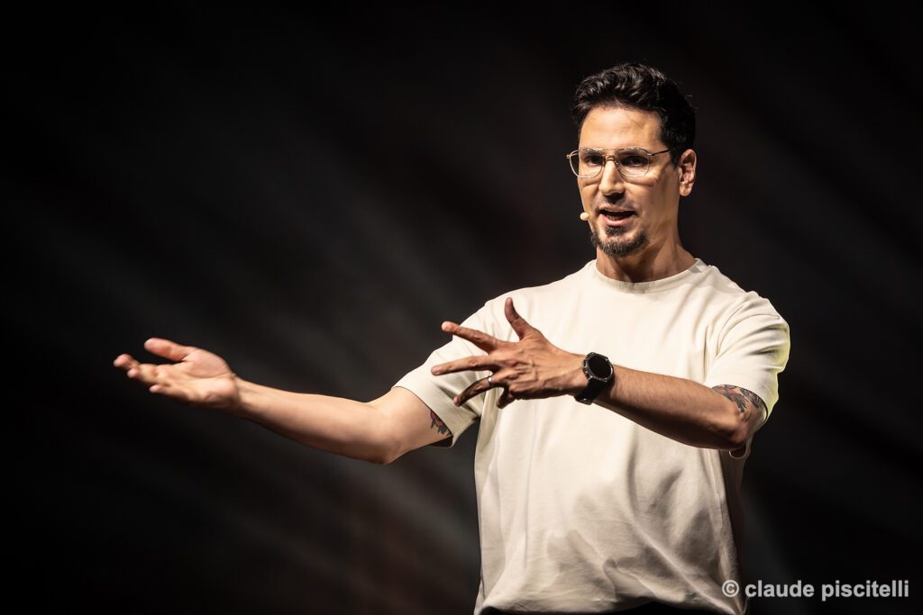 024_daniel_moutinho_chapito_claude_piscitelli_2025_04_30 - Copy (2)