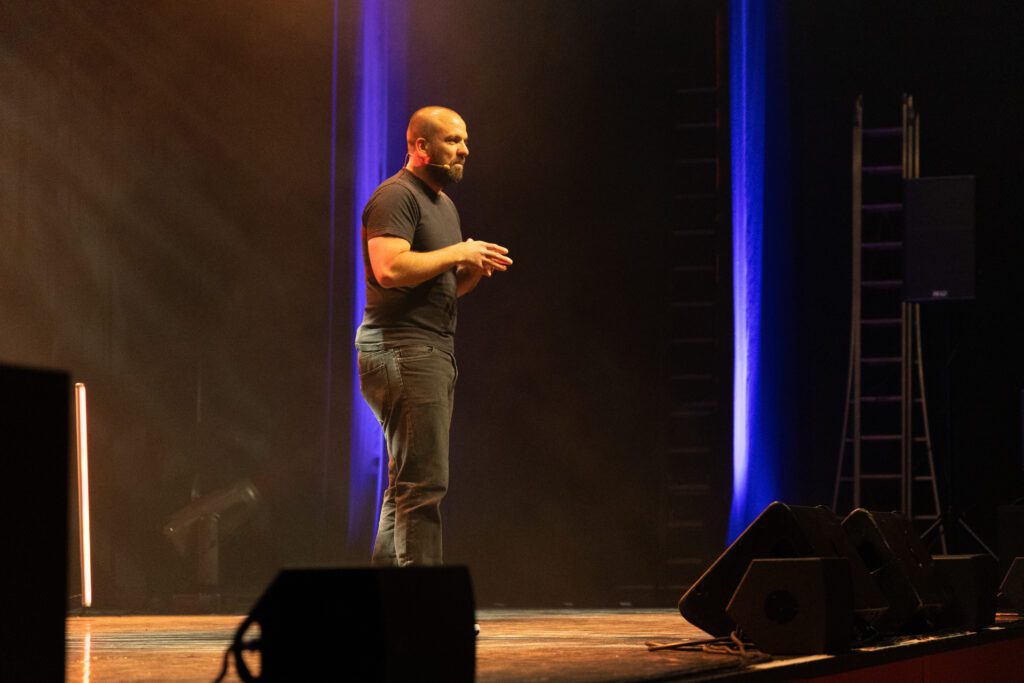 09_le_comte_de_bouderbala_chapito_marine_weber_2025_05_24