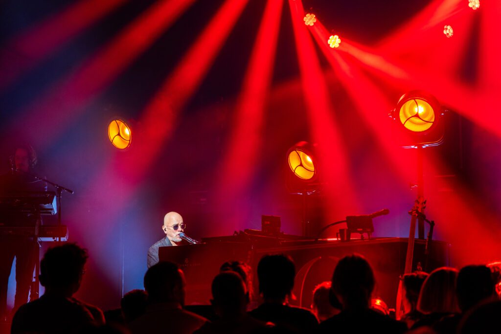 11_pascal_obispo_chapito_marine_weber_2025_02_22 - Copy