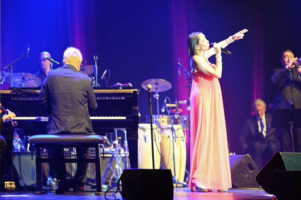 23_pink_martini_chapito_carlo_de_jesus_2025_05_16