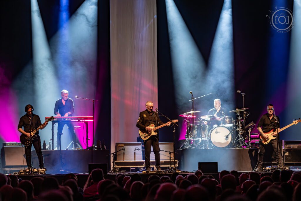 010_michael_jones_chapito_audrey_delacroix_2025_11_22