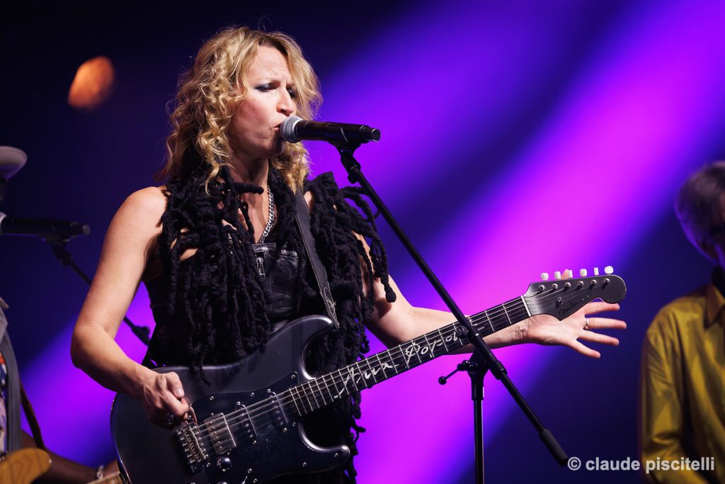 086_Ana_popovic_chapito_claude_piscitelli_2025_11_06 - Copy