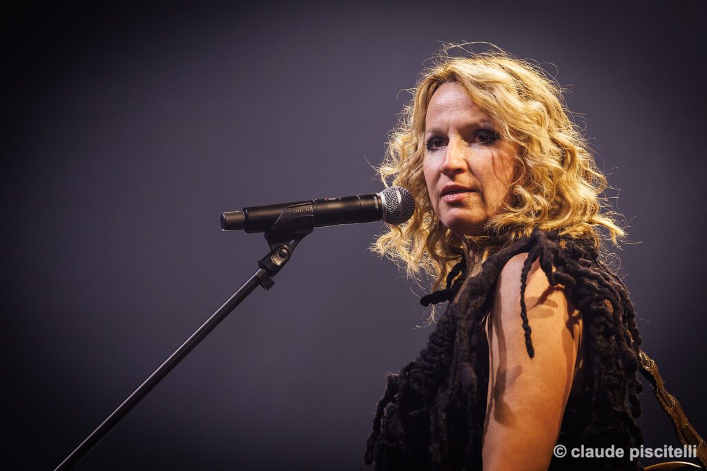 107_Ana_popovic_chapito_claude_piscitelli_2025_11_06 - Copy