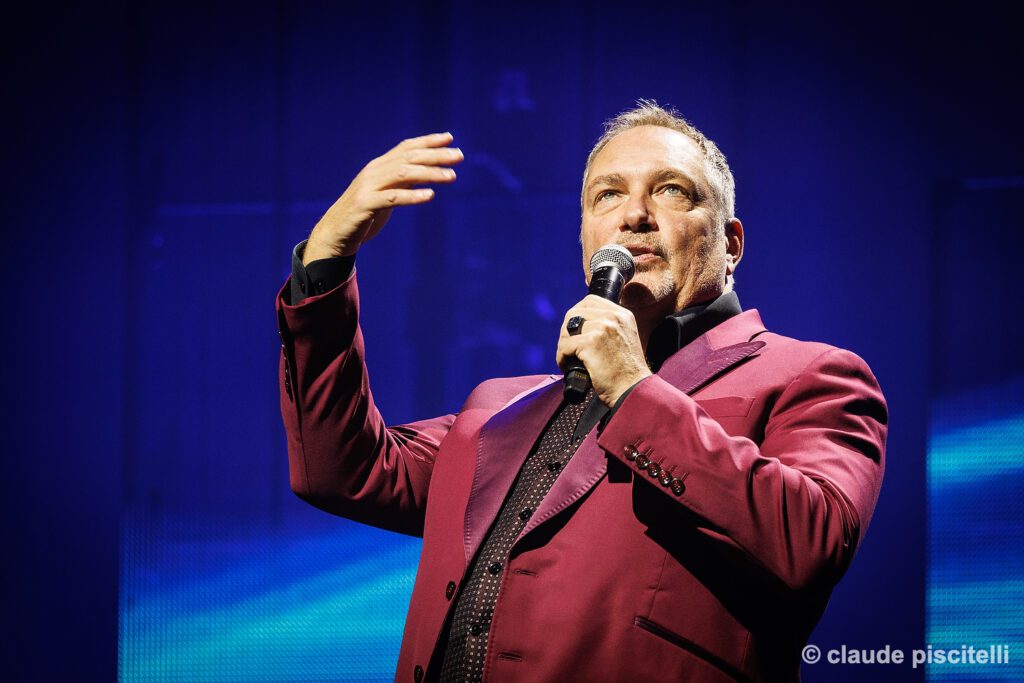 Bild, das darstellt Messmer