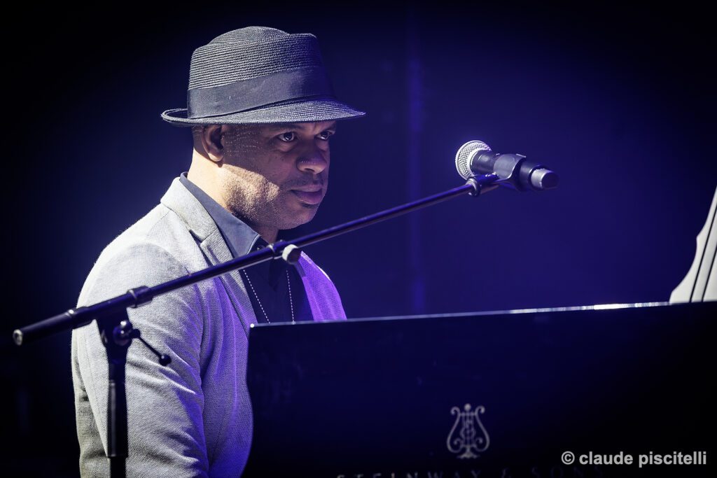 Image représentant Roberto Fonseca Trio