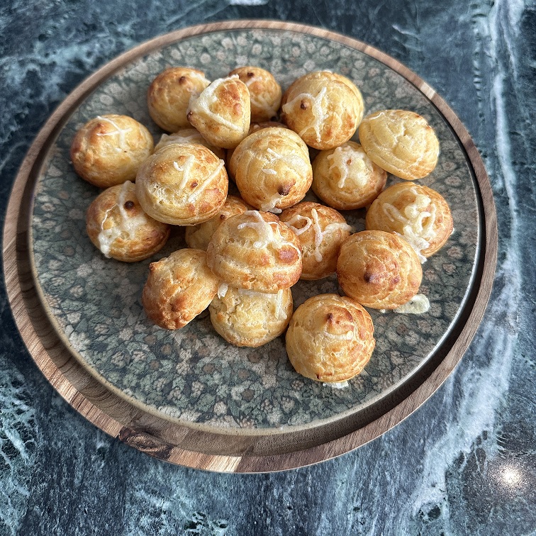 DÉGUSTATION de Mini Gougère