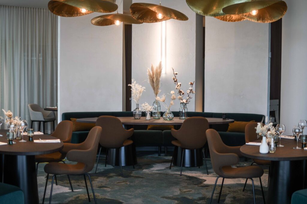 Bild, das darstellt Neue Speisekarte & Osterwochenende im Restaurant Les Roses