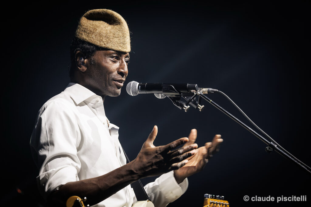 Bild, das darstellt Keziah Jones