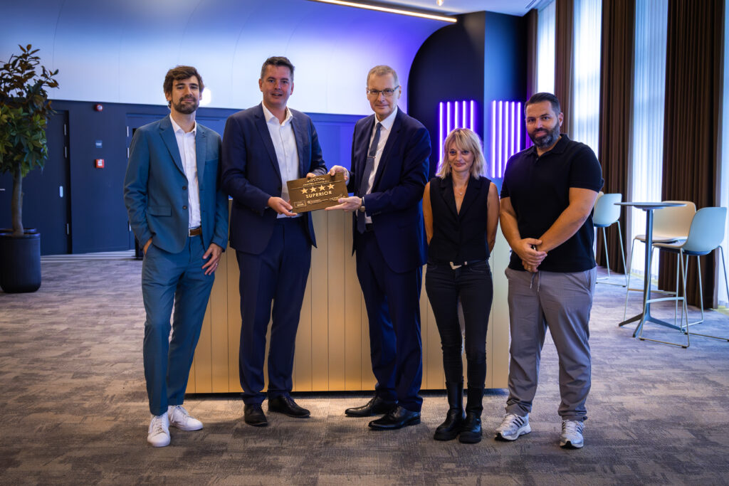 Bild, das darstellt Das HOTEL CASINO 2000 bestätigt seine 4-Sterne-Superior-Klassifizierung für weitere vier Jahre